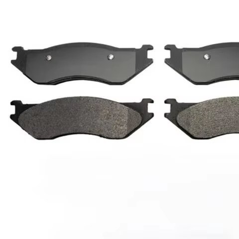 Front Professional Premium Stopping Power Premium Ceramic Disc Brake Pad 05139733AA for Dodge TRUCK